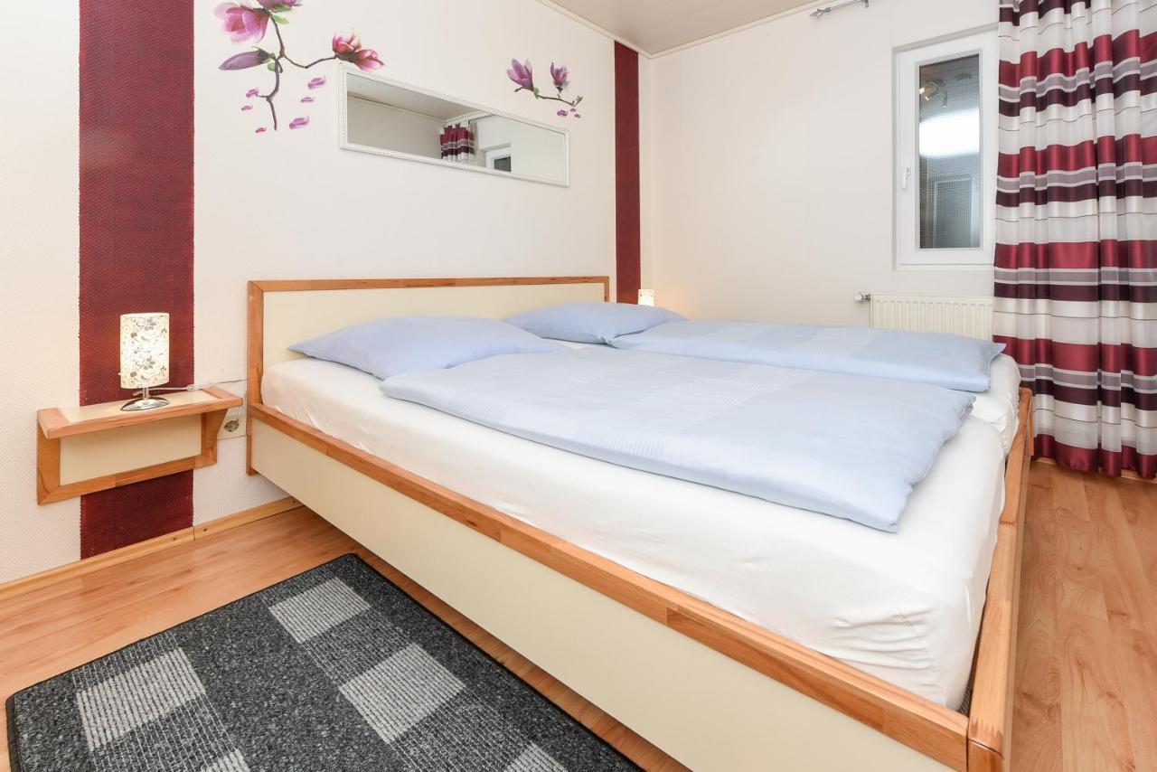 Ferienhaus Brigitte 벤세르시엘 외부 사진