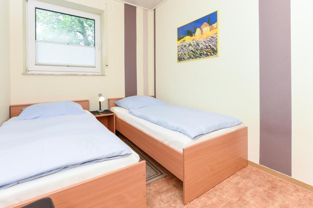 Ferienhaus Brigitte 벤세르시엘 외부 사진